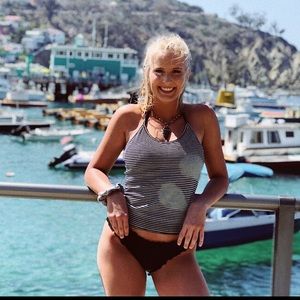 Meet your Posher, Hannah